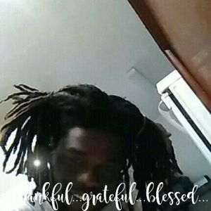 Meet your Posher, Dewight